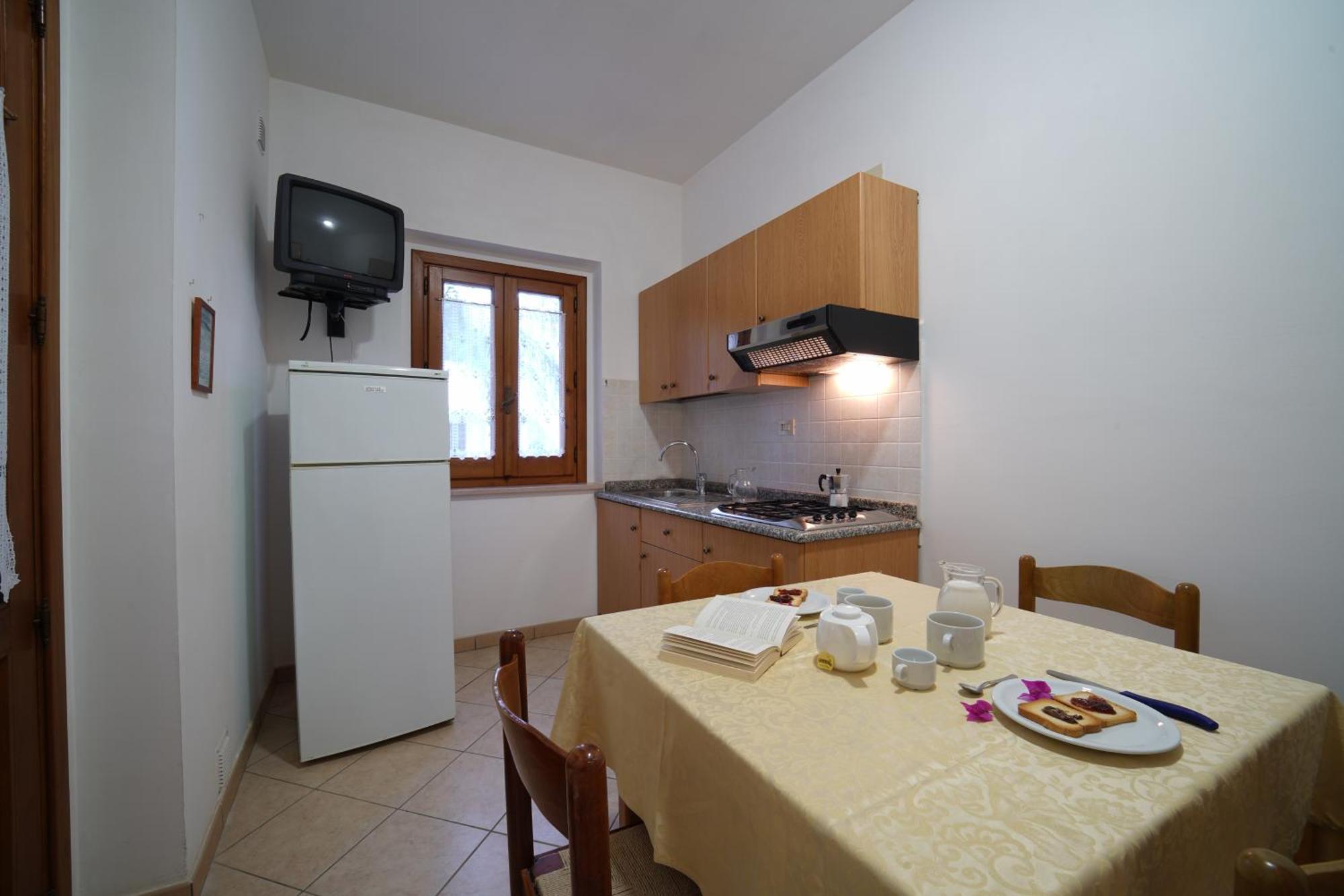 Villaggio Torre Ruffa Robinson Capo Vaticano Bilik gambar